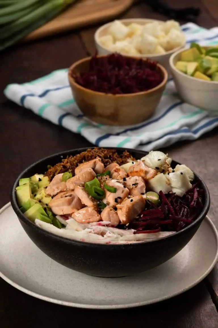 Poke de salmão grelhado Ka'Nalu